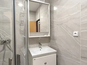 Pronájem bytu 2+kk, Hradec Králové, Dukelská třída, 54 m2