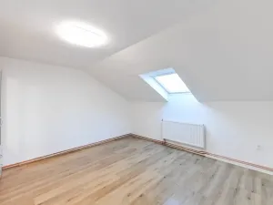 Pronájem činžovního domu, Praha - Hloubětín, Aloisovská, 340 m2