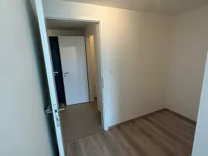 Pronájem bytu 2+kk, Praha - Holešovice, U Pergamenky, 54 m2