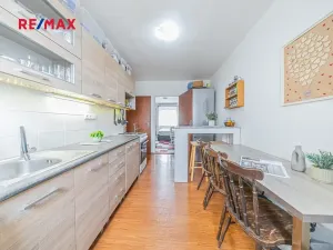 Prodej bytu 2+1, Slaný, Smetáčkova, 50 m2