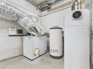 Prodej skladu, Kostelec nad Labem, Neratovická, 3457 m2