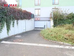 Pronájem bytu 1+kk, Praha - Hloubětín, Nepelova, 30 m2