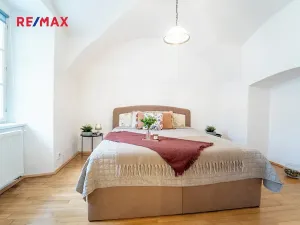 Prodej bytu 3+1, Praha - Malá Strana, Nebovidská, 57 m2