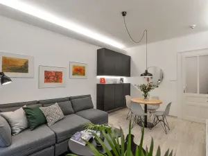 Pronájem bytu 2+kk, Praha - Nové Město, Plavecká, 50 m2