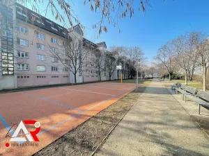 Prodej bytu 2+1, Brno, Souběžná, 57 m2