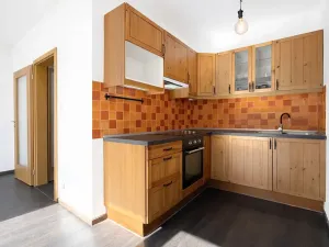Pronájem bytu 1+kk, Praha - Velká Chuchle, Mrkosova, 36 m2