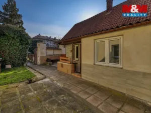 Prodej rodinného domu, Dobřany, Stromořadí, 86 m2