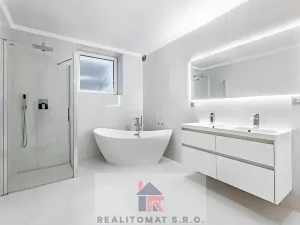 Pronájem bytu 4+kk, Praha - Komořany, Pod lesem, 127 m2