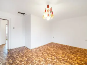 Prodej rodinného domu, Běštín, 193 m2