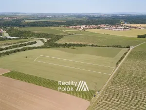 Prodej pole, Bulhary, 7380 m2