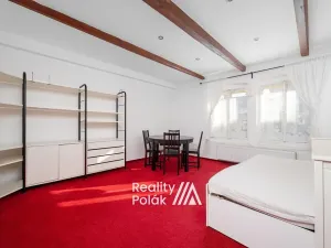 Pronájem bytu 1+1, Liberec, nám. Dr. E. Beneše, 37 m2