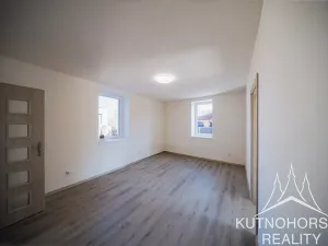 Prodej rodinného domu, Červené Pečky, Husova, 177 m2