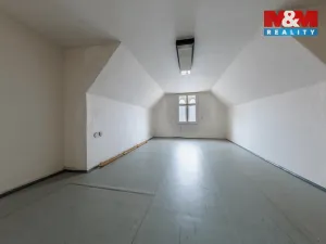 Prodej komerční nemovitosti, Kraslice, B. Smetany, 710 m2