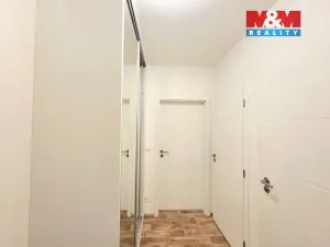 Prodej bytu 2+1, Praha - Černý Most, Bryksova, 58 m2