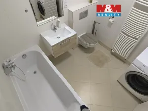 Pronájem bytu 1+kk, Praha - Horní Měcholupy, Mantovská, 31 m2