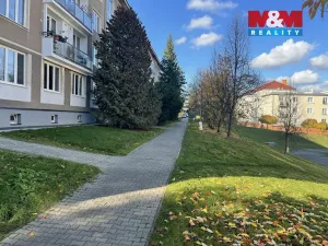 Prodej bytu 3+1, Neratovice, Dr. E. Beneše, 70 m2