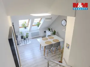 Prodej bytu 3+1, Zlín - Kudlov, Žlutá, 83 m2