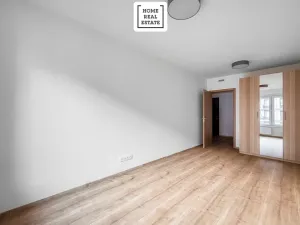 Pronájem bytu 2+kk, Praha - Vysočany, Kolbenova, 55 m2