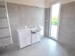 Pronájem rodinného domu, Vestec, Erbenova, 140 m2