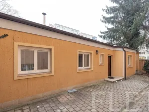 Prodej bytu 2+kk, Praha - Nusle, Pod vilami, 39 m2