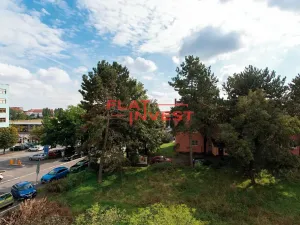 Pronájem bytu 1+kk, Praha - Kobylisy, Vršní, 28 m2