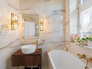 Prodej vily, Zliv, Klostermannova, 800 m2