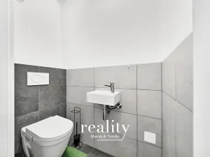 Pronájem bytu 3+kk, Znojmo, Hrušňová, 80 m2