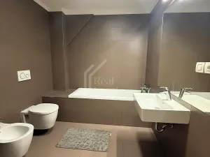 Pronájem bytu 2+kk, Praha - Karlín, Sokolovská, 89 m2