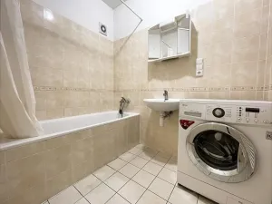 Pronájem bytu 1+kk, Brno, Zderadova, 37 m2