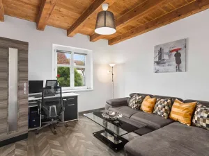 Prodej rodinného domu, Praha - Újezd nad Lesy, Klešická, 100 m2