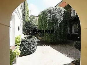 Pronájem bytu 2+1, Praha - Malá Strana, Vlašská, 73 m2