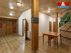 Prodej restaurace, Černotín, 2100 m2