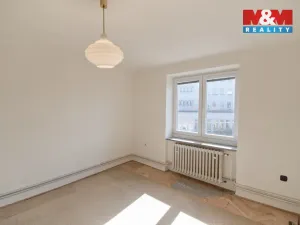 Pronájem bytu 3+1, Rožnov pod Radhoštěm, Náměstí Míru, 70 m2