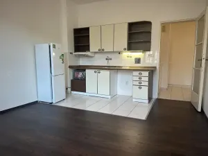 Pronájem bytu 2+kk, Praha - Michle, Nuselská, 52 m2