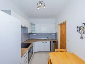 Prodej bytu 2+1, Velká Bystřice, Nádražní I, 44 m2