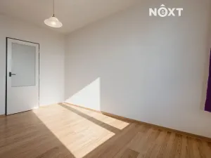 Prodej bytu 2+kk, Praha - Prosek, Prosecká, 41 m2