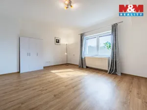 Prodej rodinného domu, Vodochody, U Studánky, 135 m2