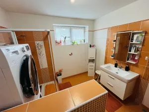 Prodej rodinného domu, Prackovice nad Labem, 190 m2