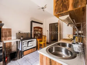 Prodej rodinného domu, Rohozná, 730 m2