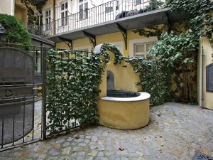 Pronájem bytu 2+1, Praha - Malá Strana, 73 m2