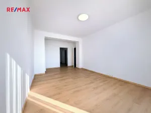 Prodej bytu 2+1, Praha - Hloubětín, Poděbradská, 51 m2