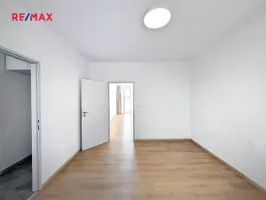 Prodej bytu 2+1, Praha - Hloubětín, Poděbradská, 51 m2