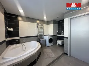 Pronájem bytu 3+kk, Olomouc - Nové Sady, Húskova, 82 m2