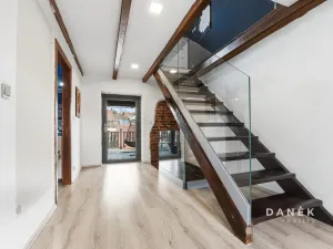 Prodej rodinného domu, Ivančice, Jana Schwarze, 210 m2