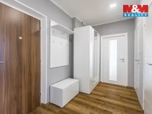 Pronájem bytu 2+1, Praha - Malešice, Počernická, 51 m2