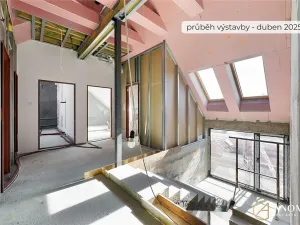 Pronájem ordinace, Praha - Vinoř, Mladoboleslavská, 92 m2