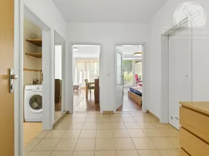 Prodej bytu 2+kk, Praha - Malešice, Prorektorská, 50 m2