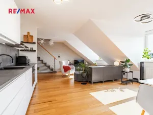 Prodej bytu 3+kk, Praha - Vršovice, Přípotoční, 110 m2