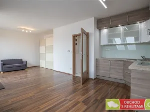 Pronájem bytu 2+kk, Přezletice, Pod Zahrady, 66 m2