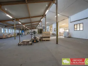 Pronájem výrobních prostor, Morašice, 2710 m2
